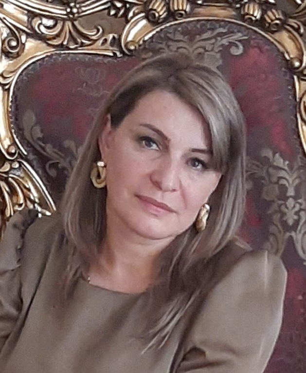 Раджабаева Самера Бадрудиновна.